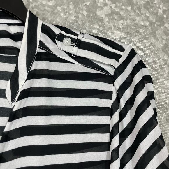 Larsen Gray Women's Semi-Sheer Black & White Striped Button Up Top - Size Medium - Picture 2 of 6